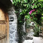 فندق مبيت وإفطار No 5 بودروم